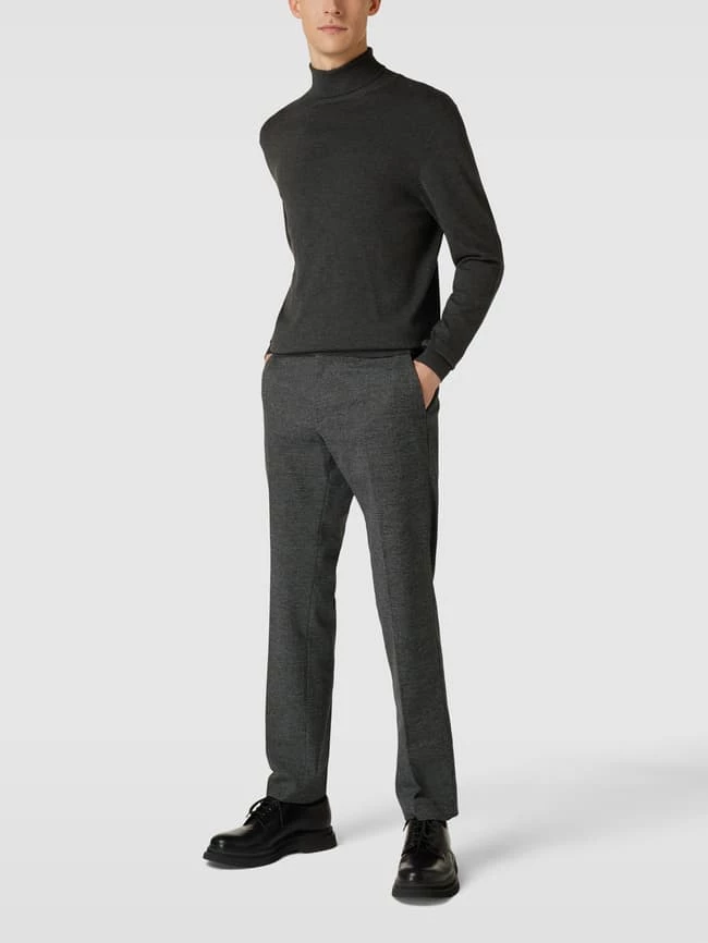 Neu ✔️ Tommy Hilfiger Hose Mit Bügelfalten Modell 'DENTON' - Mittelgrau ? 1 Neu ✔️ Tommy Hilfiger Hose Mit Bügelfalten Modell 'DENTON' - Mittelgrau ?