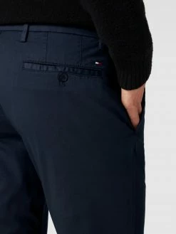 Bestes Angebot ⭐ Tommy Hilfiger Straight Fit Chino Mit Feinem Muster Modell 'DENTON' - Marineblau ⌛ 7 Bestes Angebot ⭐ Tommy Hilfiger Straight Fit Chino Mit Feinem Muster Modell 'DENTON' - Marineblau ⌛ -BOSS Shop 613lcda86kp5claia0p46hq169242k2iaks34ea98h75ajac6t648h2191ak6iql9h2l4ka4a0rl8i289p3jgpb66lgj2pj5c8om4dpk6pi30ohpc4r3gdhp6li3coplc4qm4p0
