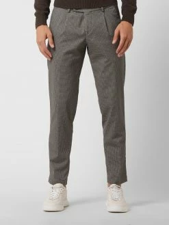 Auslauf ? Bugatti Tapered Fit Bundfaltenhose Mit Stretch-Anteil - Beige ? -BOSS Shop 6d14qjhh8d5koi9l85b3ej2i8go4ak25a4r38gica9b3ihhi8934ikak8cpk4d9g851l2ia48p1k8j289l3jec3669hjgc1j6gpj2dpk6lijcoj56ss6aphk6ph32pb2cpij8c8