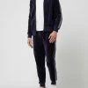 Aktion ? Guess Jogpants Aus Samt - Dunkelblau ? -BOSS Shop 6l3kolig6154mgae8t8lceaj68rl2jaja9354iah9p346i2hap9j8cic6l3k4gq68ta3al1j8h7j0kq168o3ad1l6hh66cpm6kqmcohk60rj0e9k65j64e9hccpm8c1ic5h68co