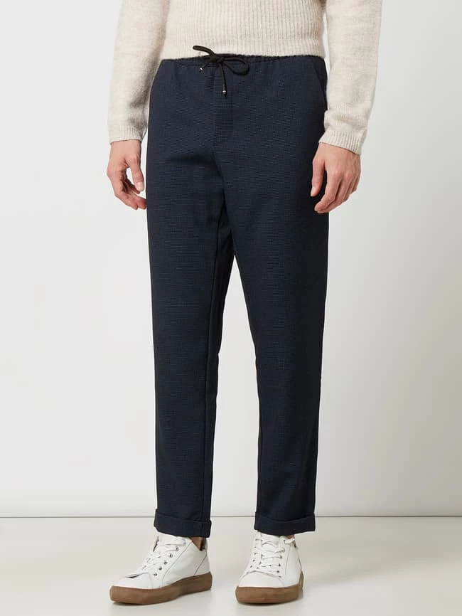Aktion ? Tommy Hilfiger Jogpants Mit Feinem Webmuster Modell 'Active Pant' - Marineblau ⭐ 4 Aktion ? Tommy Hilfiger Jogpants Mit Feinem Webmuster Modell 'Active Pant' - Marineblau ⭐ – Bild 4