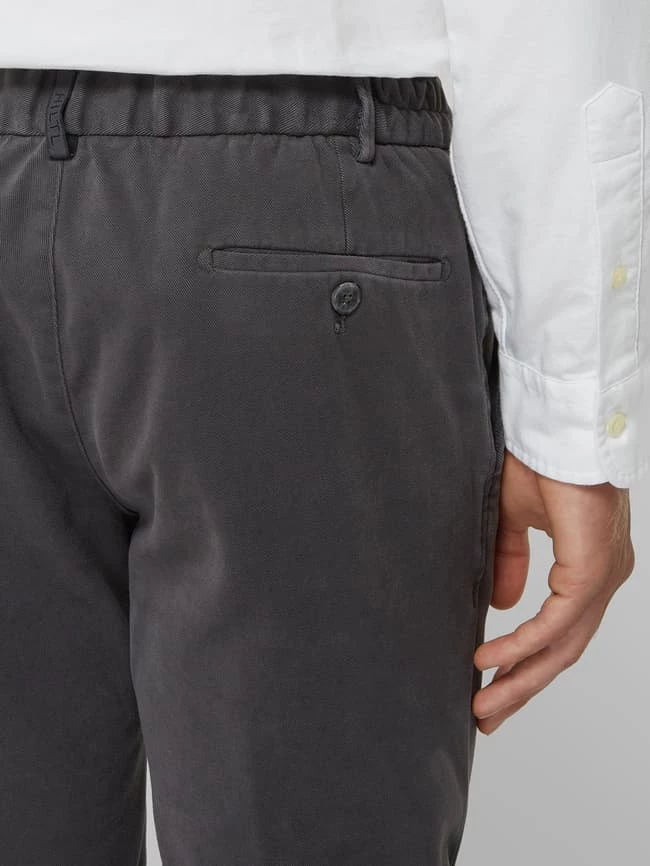 Am billigsten ? Hiltl Chino Mit Stretch-Anteil Modell 'Trento' - Anthrazit ? 3 Am billigsten ? Hiltl Chino Mit Stretch-Anteil Modell 'Trento' - Anthrazit ? – Bild 3