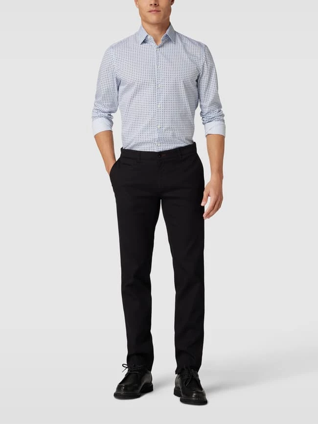 Aktion ? Brax Slim Fit Chino Mit Französischen Eingrifftaschen Modell 'Fabio' - Schwarz ? 1 Aktion ? Brax Slim Fit Chino Mit Französischen Eingrifftaschen Modell 'Fabio' - Schwarz ?