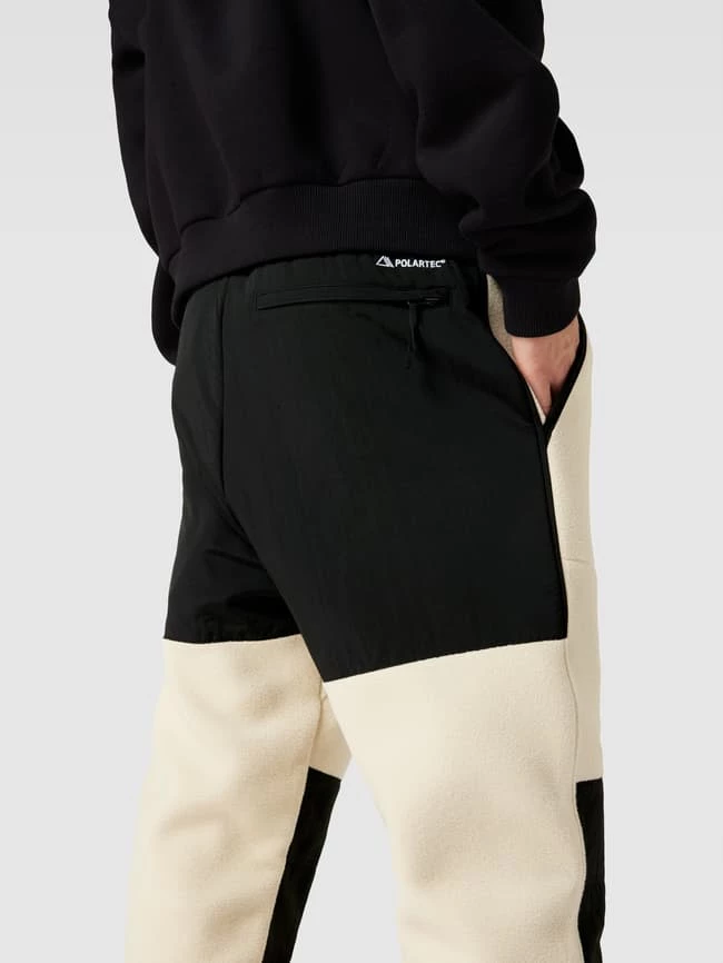 Großhandel ? The North Face Hose Mit Label-Stitching Modell 'DENALI' - Beige ⌛ 3 Großhandel ? The North Face Hose Mit Label-Stitching Modell 'DENALI' - Beige ⌛ – Bild 3