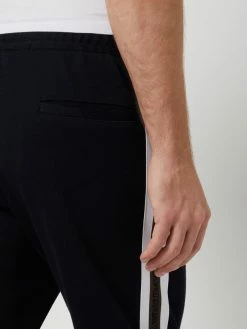 Angebote ? Windsor Jogpants Mit Kontraststreifen Modell 'Noto' - Dunkelblau ? -BOSS Shop akrj6iqja4p5akpp9kol2kag6h154l9j6la4od9l8963gkie6ks38kai9514ik2a6164kj9oap14oiik6so30c9nccsjeo9m6co66p9k61i3iob4cgpm8p9icksjcdb5c4p34og